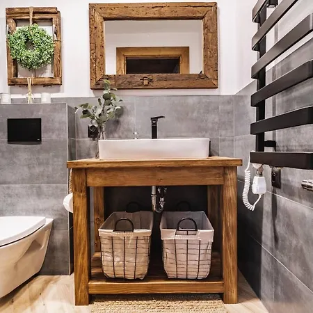 Zakopianska Antresola Apartmán *